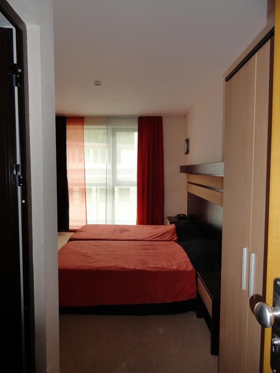 Hotel Byalo More Banite Room photo