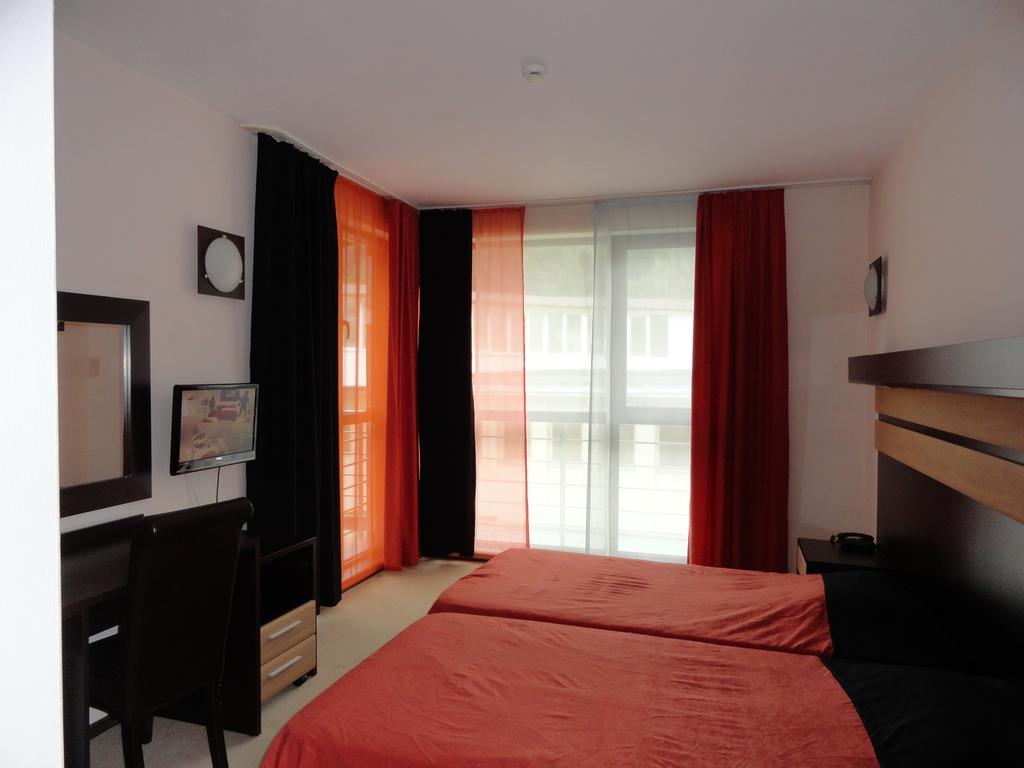 Hotel Byalo More Banite Room photo